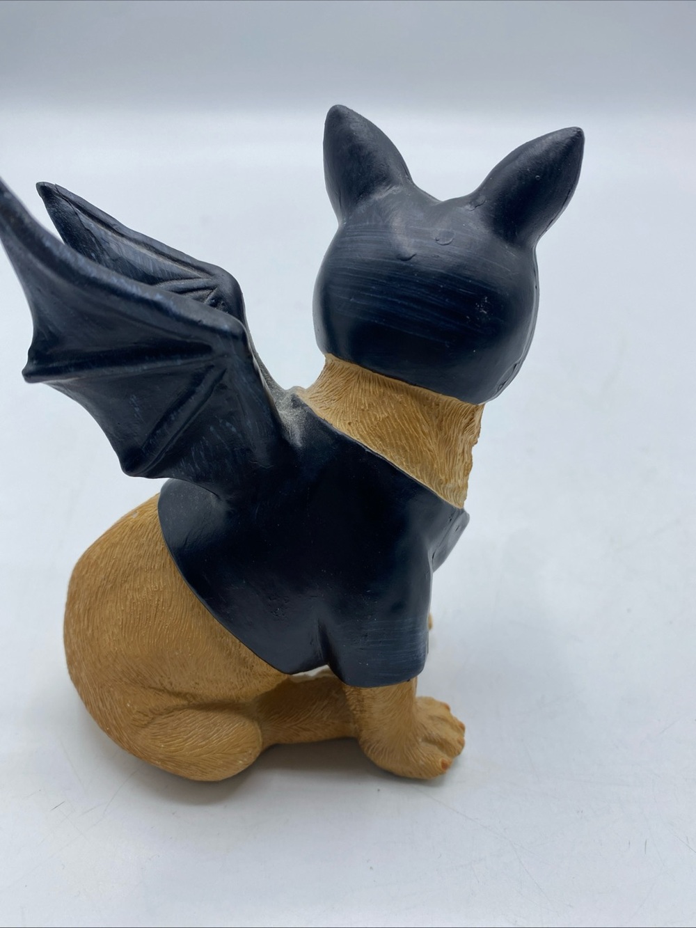 Lab Dog Figurine Halloween Themed Resin Puppy Dogs Bat Wings & Ears Costume Ganz - Picture 6 of 7